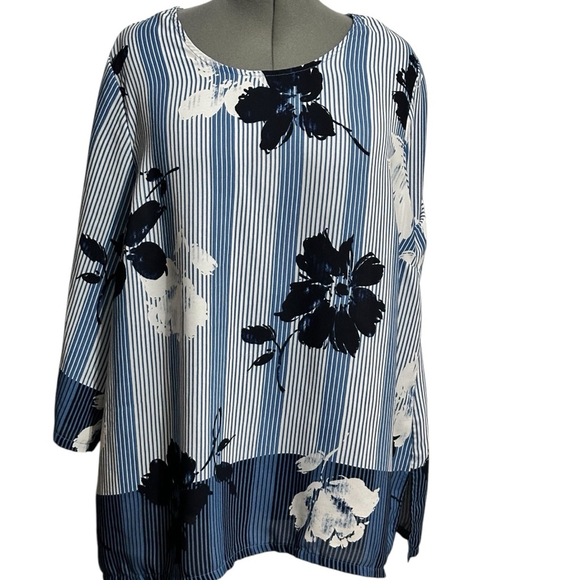 3/$15 item
Plus size blouse by Cocomo Woman - Picture 1 of 8